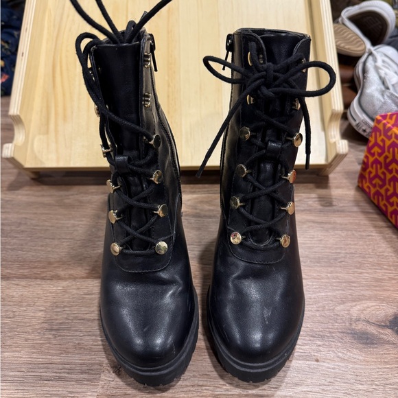 Express Size 6 Black Lace Up Booties Block Heel Gold Hardware - Picture 2 of 6